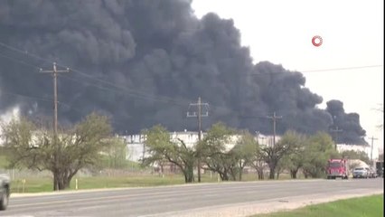 ABD'de Petrokimya Deposundaki Yangın Söndürülemiyor
