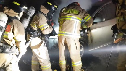 전주서 주차 차량 화재...230만 원 재산 피해 / YTN