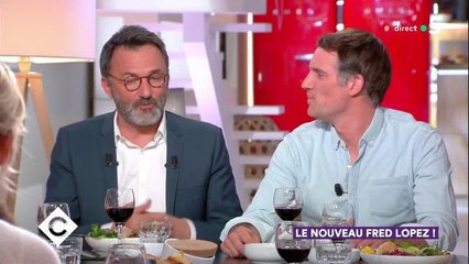 VIDEO. "C'était une évidence" : Frédéric Lopez explique pourquoi il a choisi Raphaël de Casabianca dans Rendez-vous en terre inconnue