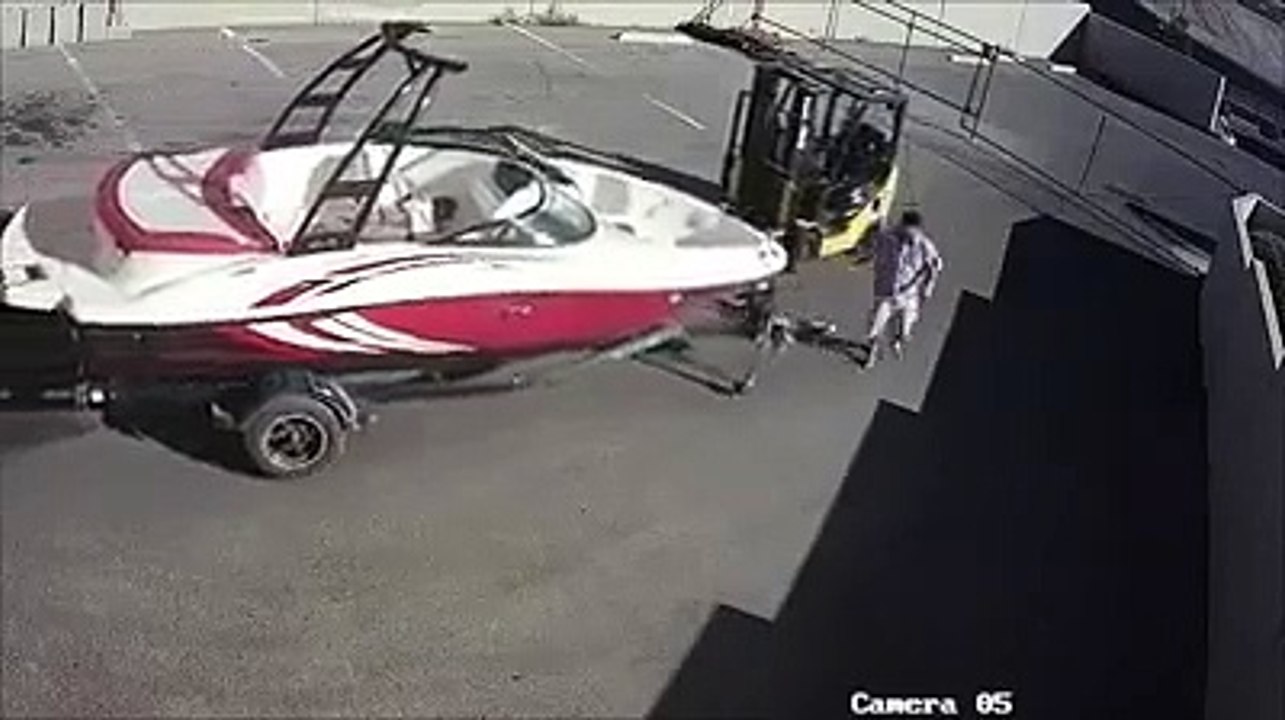 Ca fait beaucoup de bêtises pour un seul homme...