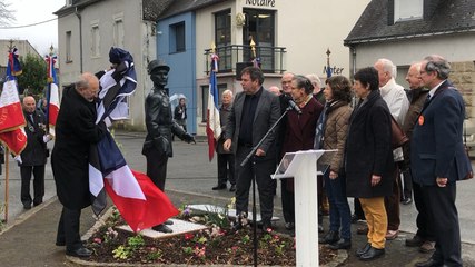 Inauguration de la statue du Général de Bollardière
