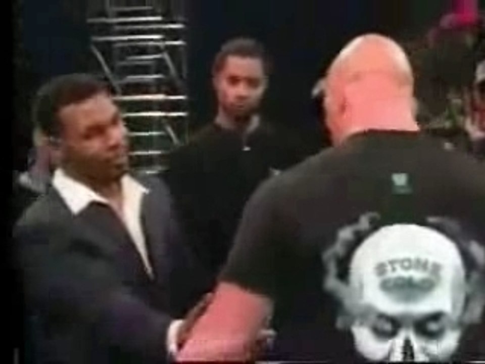 Mike Tyson Vs Stone Cold