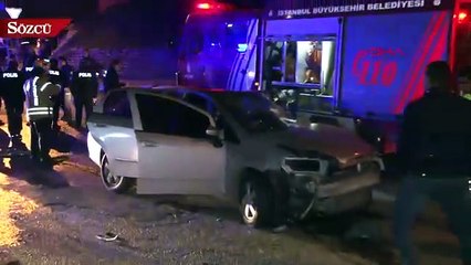 İstanbul Pendik'te otomobil ve kamyon çarpıştı