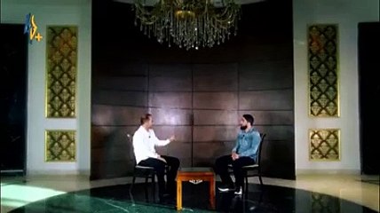 فراس الخطيب يشبّح للأسد في برنامج على قناة موالية (فيديو)