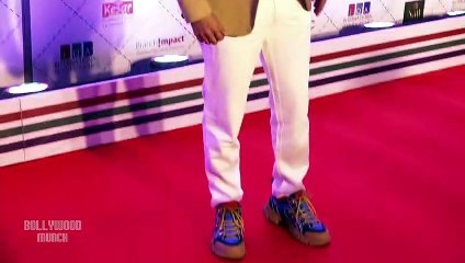 UNCUT - IQA Awards  International Quality Awards  kareena kapoor, Sunil Grover, Vikas Gupta