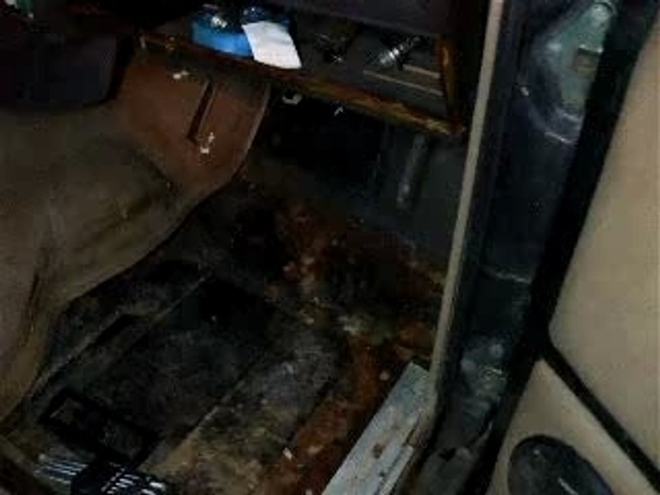 Début de la restauration: le démontage partie 1
