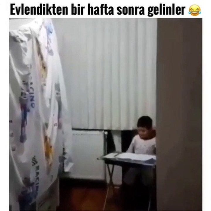 Küçük adam O Ses Türkiye seçmelerine hazırlanıyor :) :)