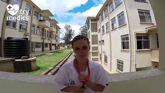 Try Medics students and their hospital mentors at Mbarara Hospital