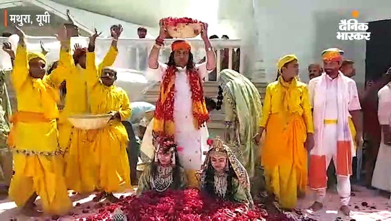 कान्हा की नगरी में फाग महोत्सव की धूम