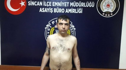 Sokakta Rastladığı Tanımadığı Kişiyi Bıçakla Öldürdü