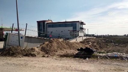 Konya'da istinat duvarı çöktü