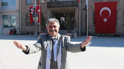 20 yılda 15 kez aday oldu