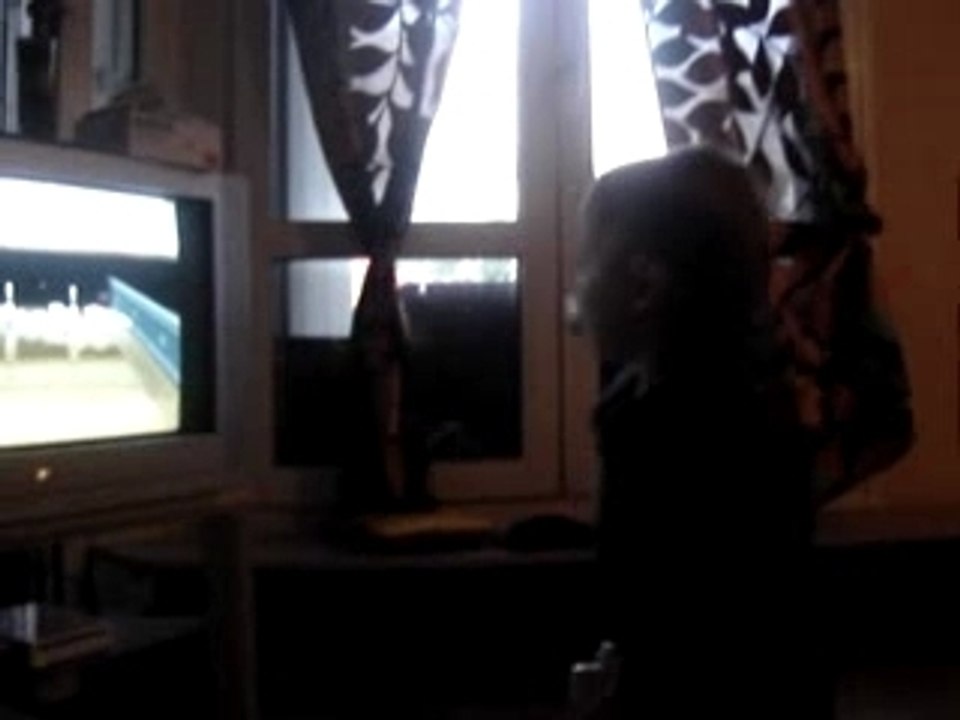 noah qui joue a la wii 2