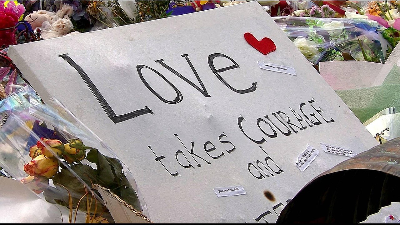 Families of Christchurch attack victims bury th...