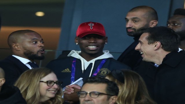 Evra : il pète (encore) les plombs sur Instagram avec des insultes homophobes