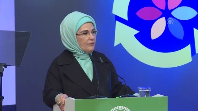 Emine Erdoğan: Diyanet İşleri Başkanlığımızın, Çevreci Bir Hac Organizasyonu ile Tüm İslam...