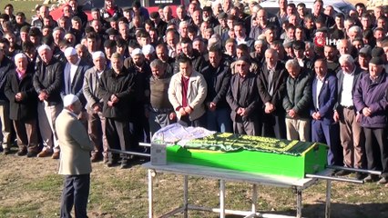 Başından vurularak öldürülen liseli kız toprağa verildi