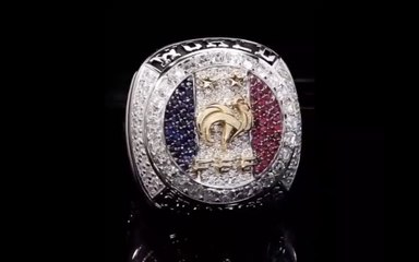 La bague des Bleus champions du monde sous tous les angles
