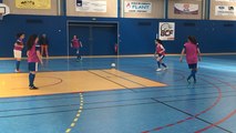 La section féminine Futsal du lycée Rabelais en plein entraînement
