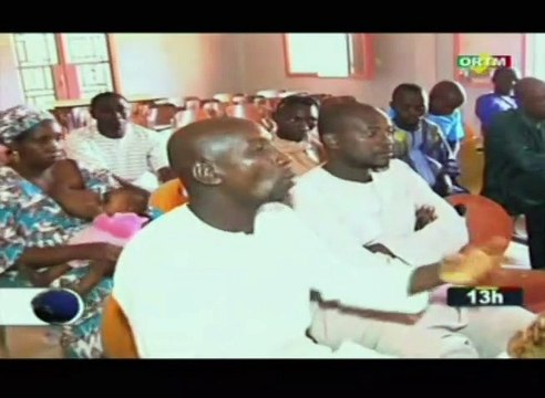 ORTM - Conférence-débat des Binationaux à Kayes