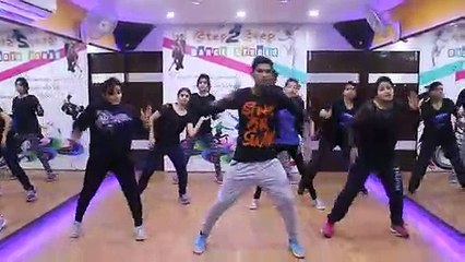 Birthday Bash | Diliwaali Zaalim Girlfriend Dance Performance by Step2Step Dance Studio