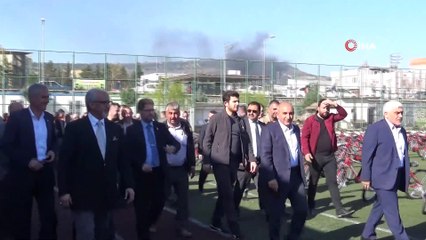 Bisiklet almak için kimi tribünden atladı, kimi depar attı