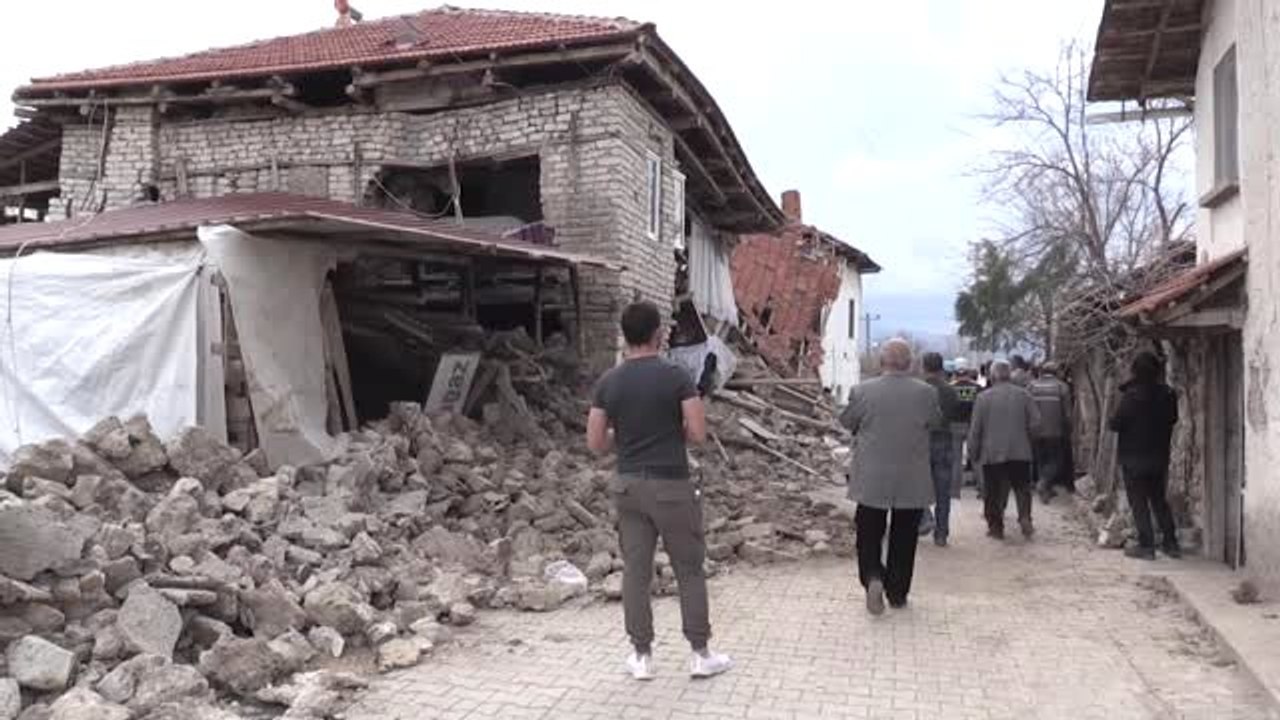 Acıpayam'da 5,5 Büyüklüğündeki Deprem - Vali Karahan'ın Açıklamaları - Denizli