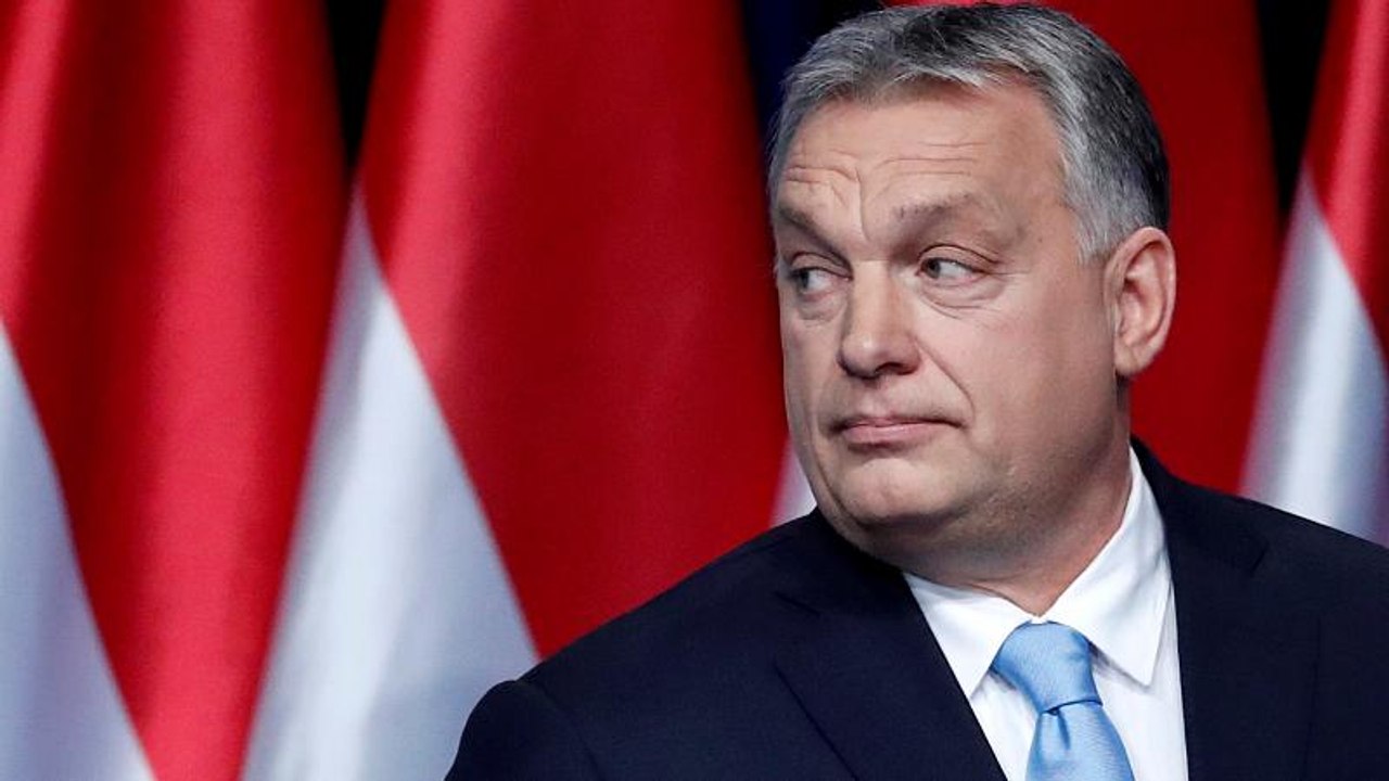Raw Politics in full: Brexit delay and Fidesz p...