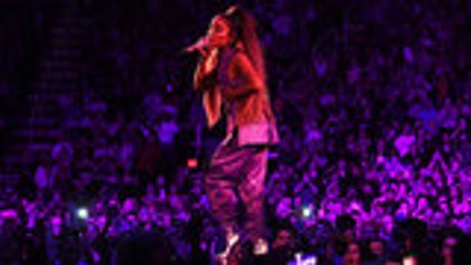 Ariana Grade, Childish Gambino & J Balvin Set to Headline 2019 Lollapalooza | Billboard News