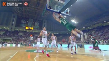 Sean Kilpatrick SPECTACULAR pass to Ioannis Papapetrou for the THUNDEROUS alley-oop DUNK! 20.03.2019