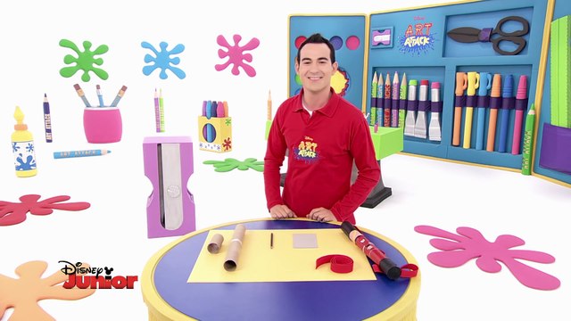 Art Attack - Technique du porte dessin - Disney Junior - VF