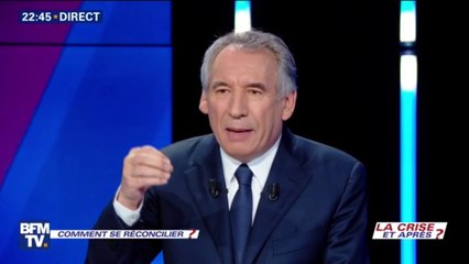 François Bayrou préconise "un référendum d'initiative populaire déclenché à partir d'un million de signatures"