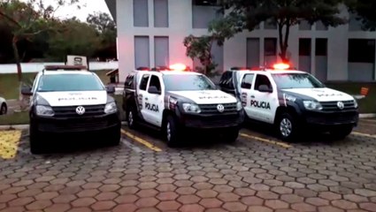 Campanha contra o feminicídio é realizada antes de jogo entre CCR e Coritiba