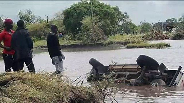 Cyclone au Mozambique: les secours débordés