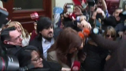 Cristina Kirchner encontra presidente cubano