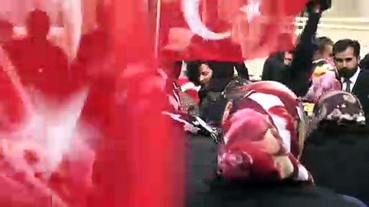 Zümrüt Selçuk: 'Bu vatan 15 Temmuz'da bağımsızlığımız için hiç düşünmeden canlarını feda eden aziz şehitlerimize ve gazilerimize minnettardır' - ANKARA