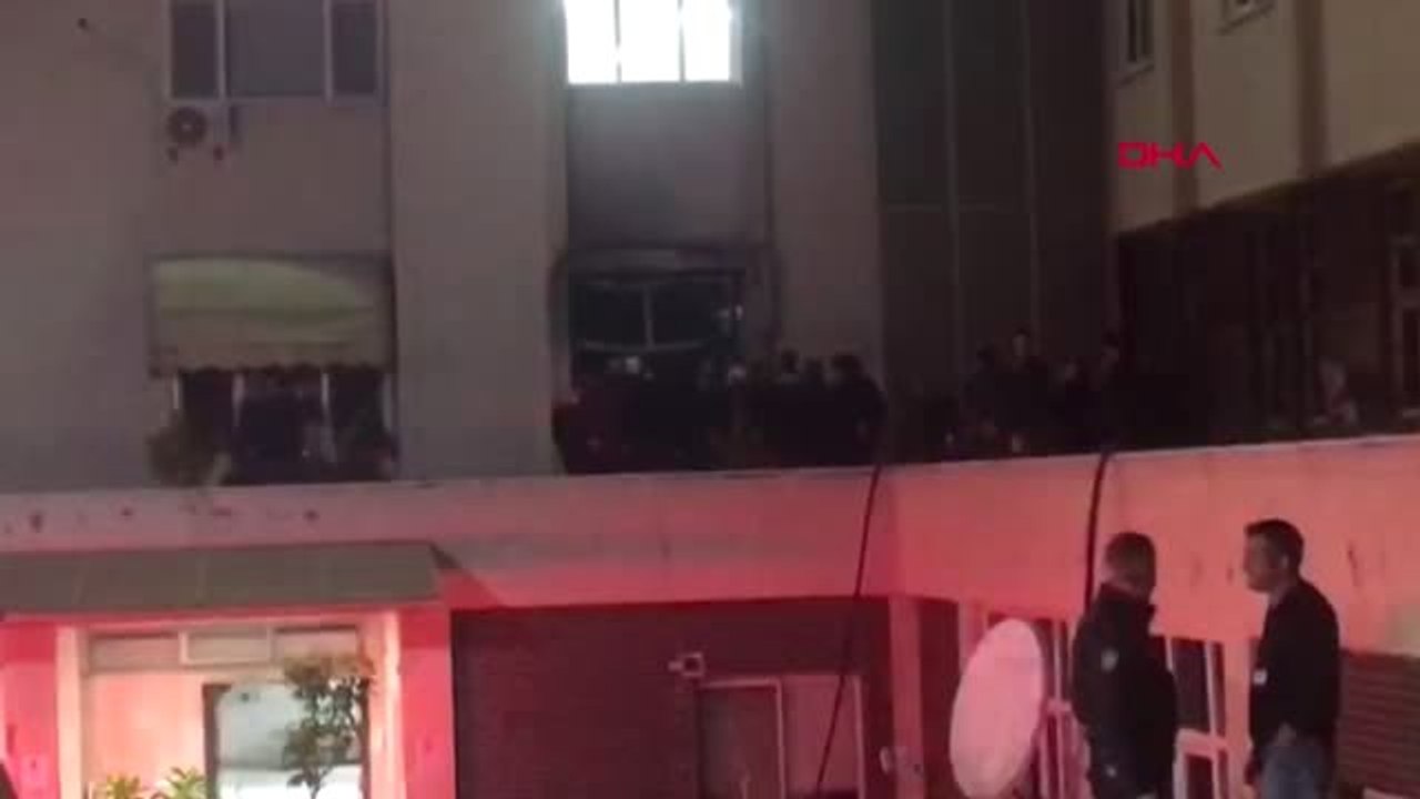İzmir Ege Üniversitesi Diyaliz Merkezi'nde Korkutan Yangın
