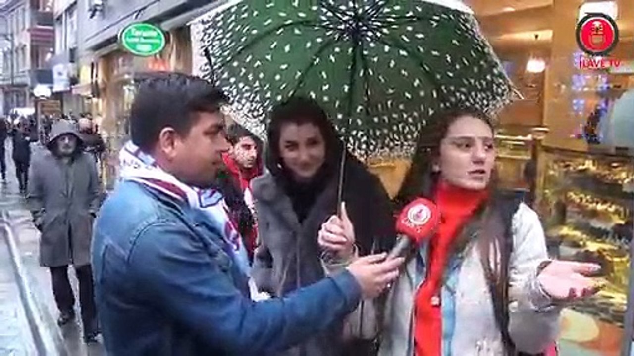 18 yaşındaki AKP seçmeni: Türkçe ezan okutulduğunu gördüm...