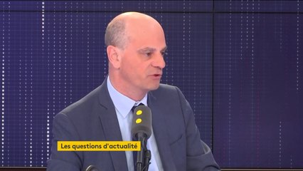 Militaires engagés sur la mobilisation des "gilets jaunes" : "C'est un changement de degré plus qu'un changement de nature, puisqu'on est déjà habitués à voir Sentinelle dans Paris pour protéger les bâtiments publics" estime Jean-Michel Blanquer