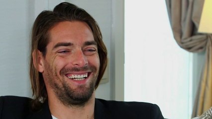 Carré VIP - Camille Lacourt à nu