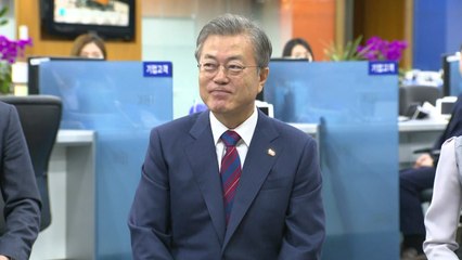 콘텐츠 투자 성공한 '극한직업'...문 대통령 "좀 벌었겠네?" / YTN