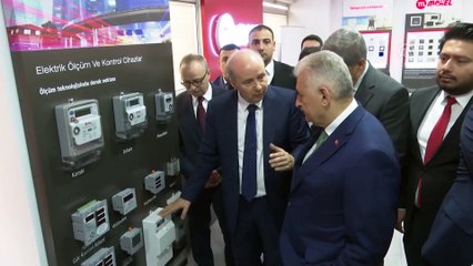 Binali Yıldırım, Esenyurt'ta bir fabrikayı ziyaret etti - İSTANBUL
