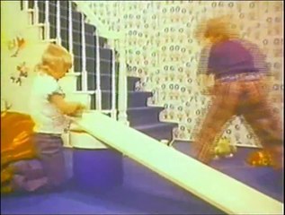 Slinky Toy – Retro Commercial