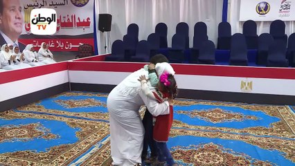 فرح ودموع الغارمات بعد إفراج الداخلية عنهن بمناسبة عيد الأم