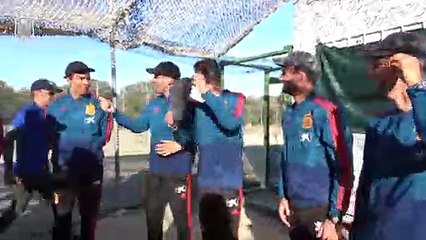 La selección española se divierte jugando al 'Láser tag'