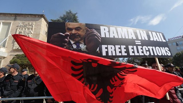 Αλβανία: Φήμες και διαψεύσεις σχετικά με την υγεία του Έντι Ράμα