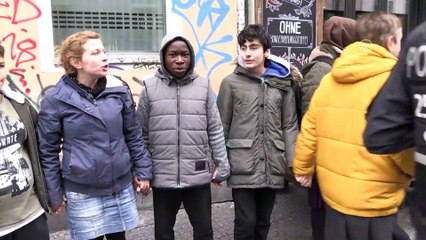 Almanya'da ırkçılığa karşı insan zinciri - BERLİN