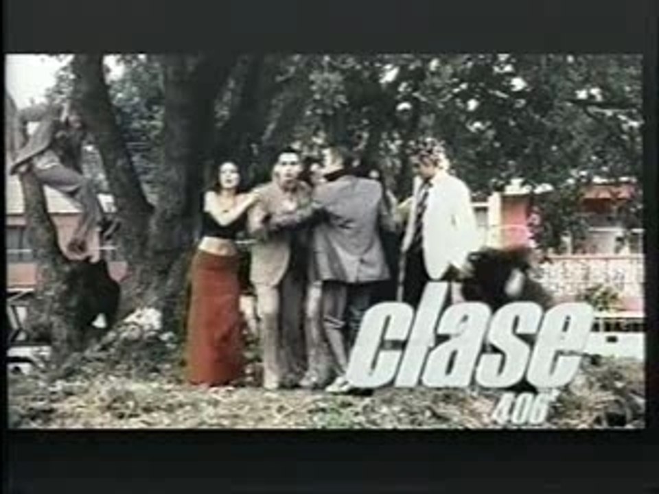 Dulce Maria como Marcela (CLASE 406)