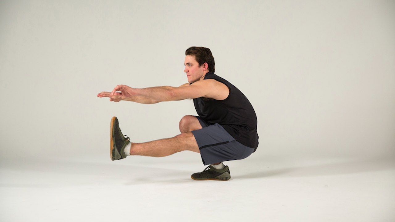 Pistol Squat | Hero Moves