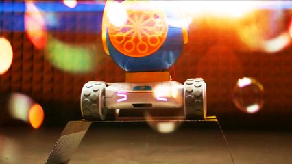 RVR, the customizable bot that you can make do many, many things